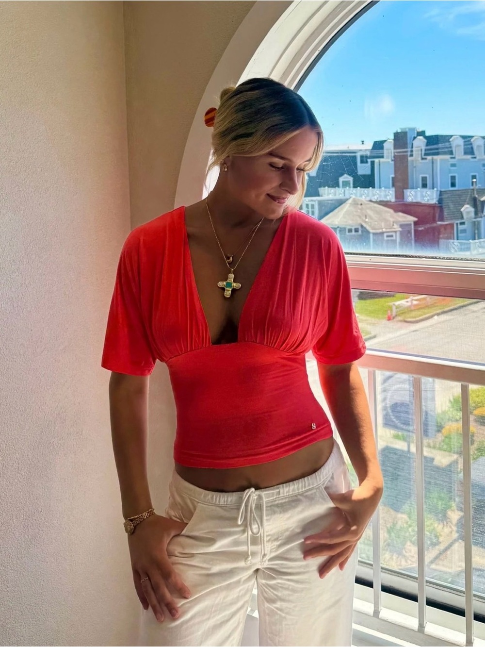 Scandivv Anna Deep V in Coral Red - Picture 3 of 7